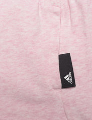 adidas Sportswear - Studio Lounge Botanical Dye Sport Short - sweat shorts - bopnme/black - 2
