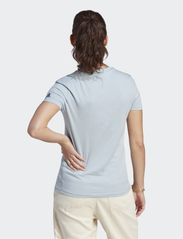 adidas Sportswear - Essentials Slim Logo T-Shirt - laagste prijzen - wonblu/legink - 3