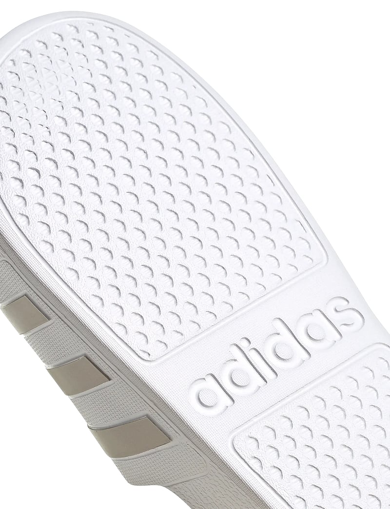 adidas Sportswear - ADILETTE AQUA - pool-sandalen - ftwwht/plamet/ftwwht - 5