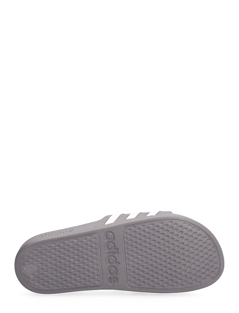 adidas Sportswear - ADILETTE AQUA - skor - grethr/ftwwht/grethr - 4