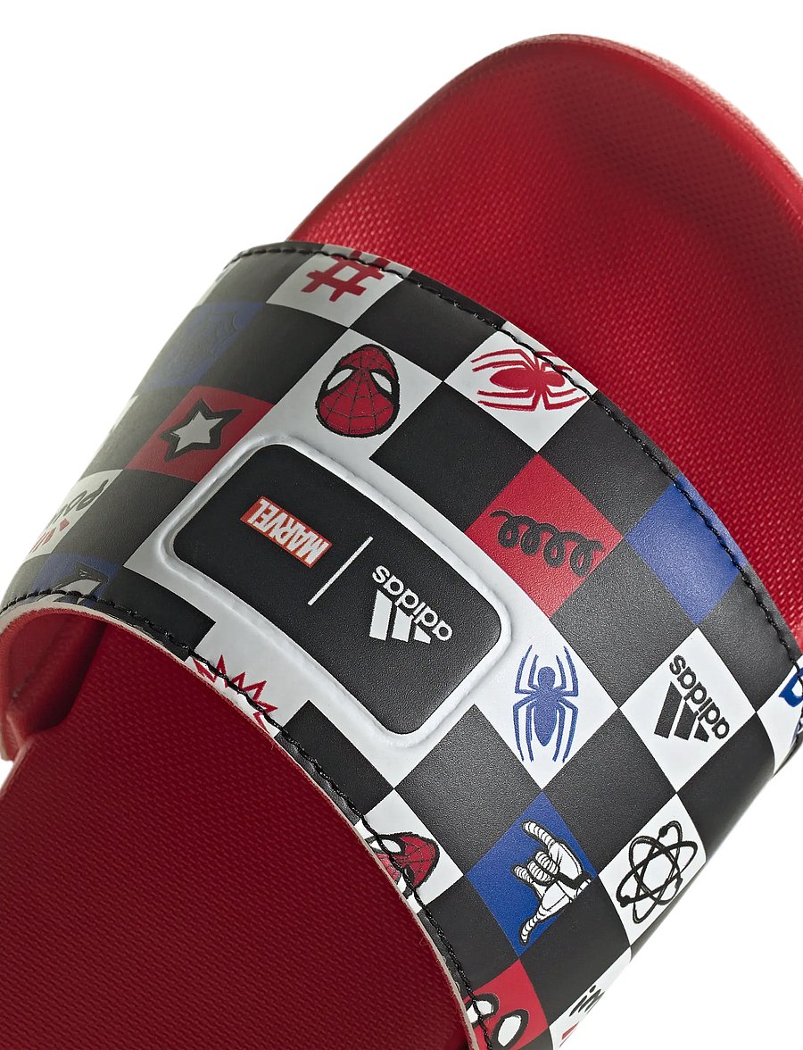 adidas Sportswear - ADILETTE COMFORT SPIDERMAN K - cblack/ftwwht/betsca - 5