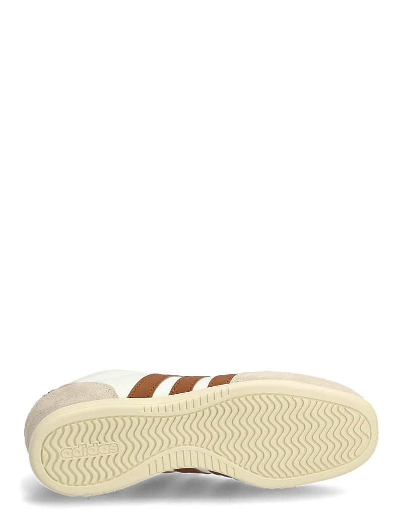 adidas Sportswear - BARREDA LO - lave sneakers - owhite/dubr/warvan - 4