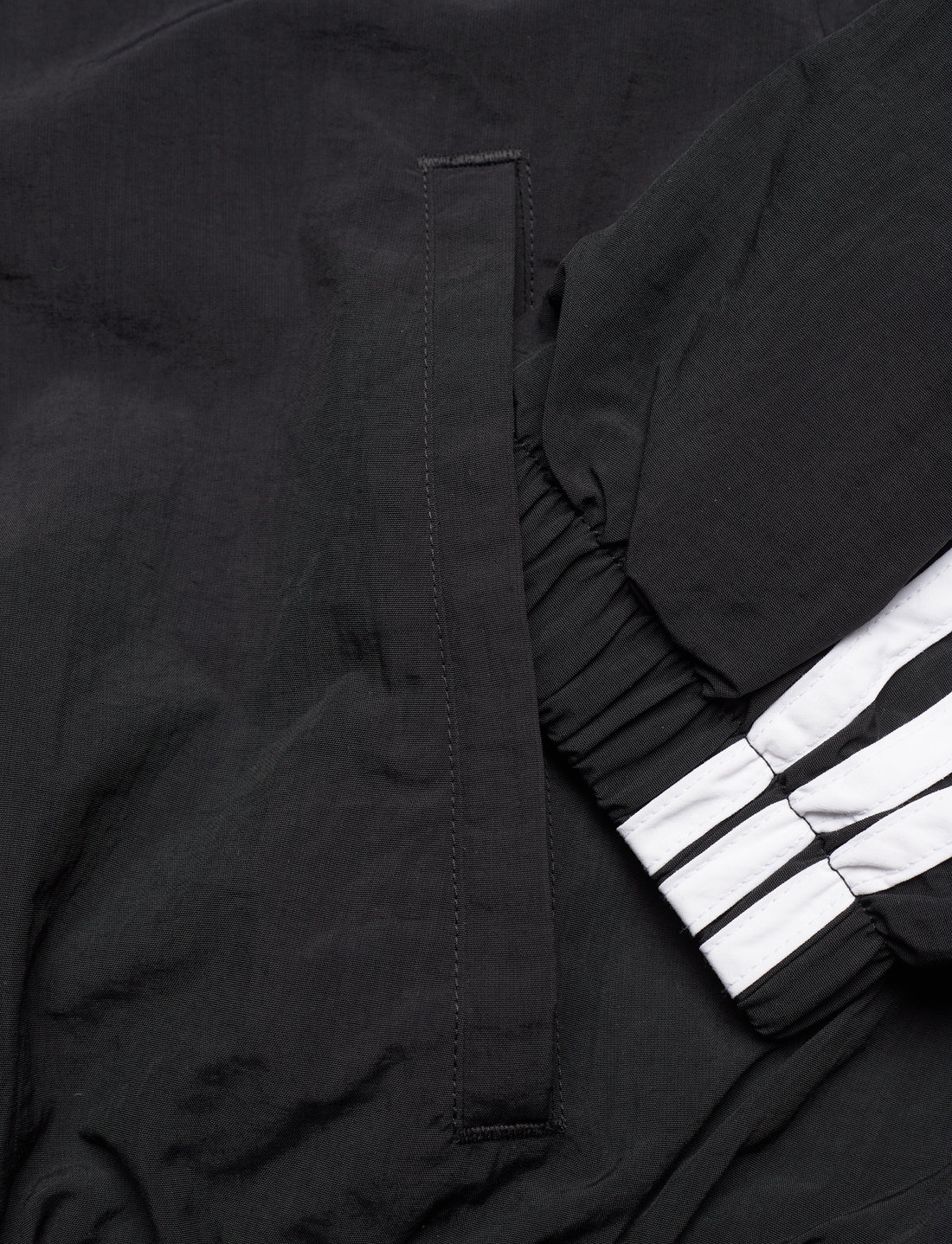 adidas Sportswear Essentials 3 stripes Woven Windbreaker Sportjacken Boozt