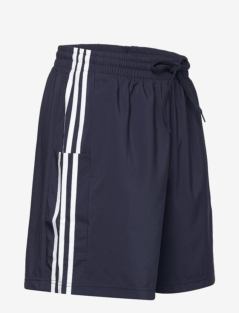 adidas Sportswear - M 3S CHELSEA - lühikesed treeningpüksid - legink/white - 3