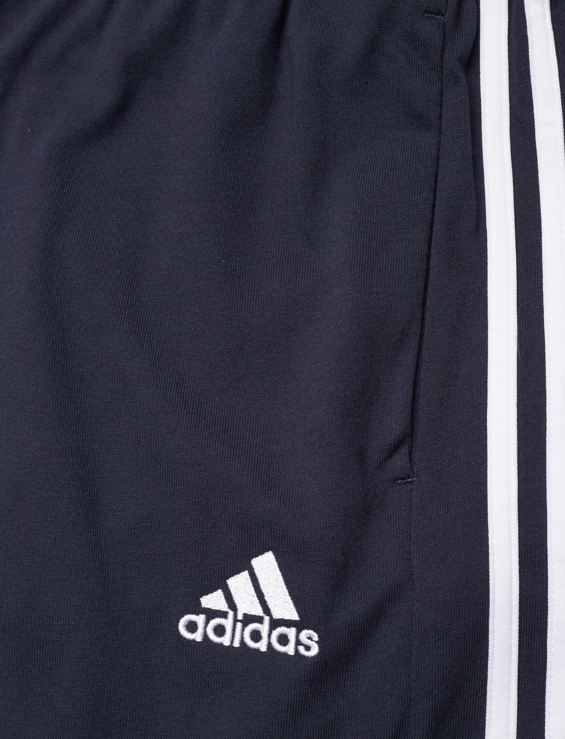 adidas Sportswear - ESSENTIALS SINGLE JERSEY 3 STRIPES SHORT - lühikesed treeningpüksid - legink/white - 4