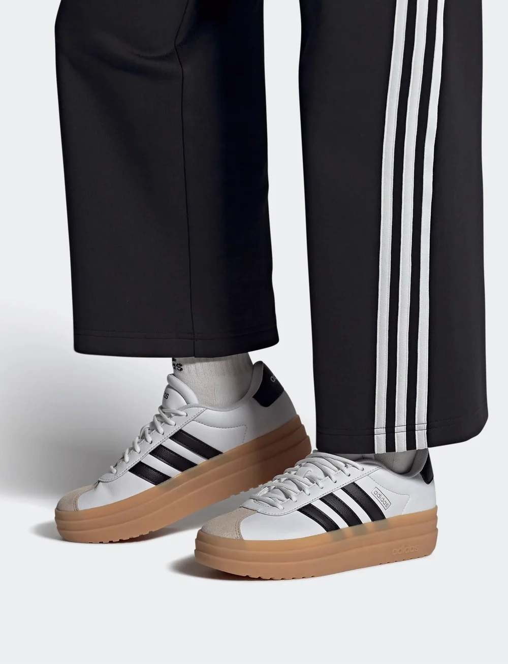 adidas Sportswear - VL COURT BOLD - låga sneakers - ftwwht/cblack/wonbei - 0