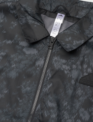 adidas Sportswear - W FI 3S WVN JKT - kurtka przeciwwiatrowa - black/black - 5