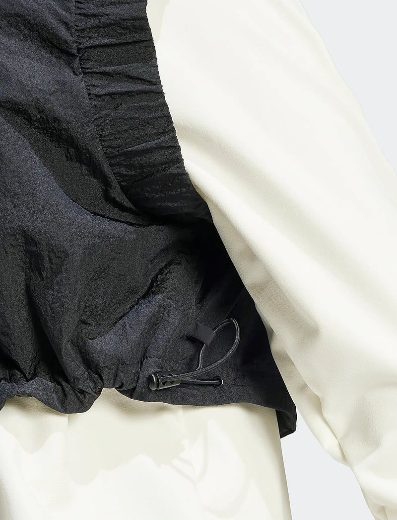 adidas Sportswear - W C ESC Q1 VEST - black - 5