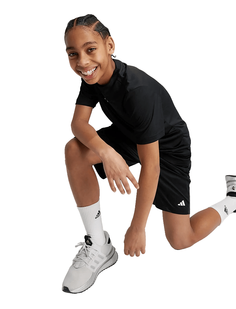 adidas Sportswear - J TR-ES SH - sweatshorts - black/white - 0