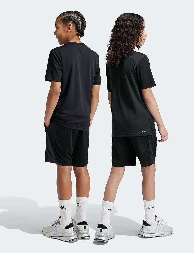 adidas Sportswear - J TR-ES SH - sweatshorts - black/white - 5