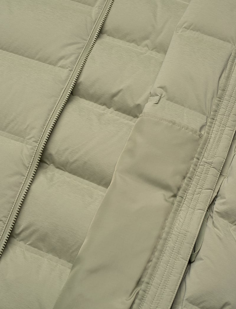 adidas Sportswear - HELIONIC STRETCH HOODED DOWN JACKET - sulejoped ja voodriga joped - tengrn - 4