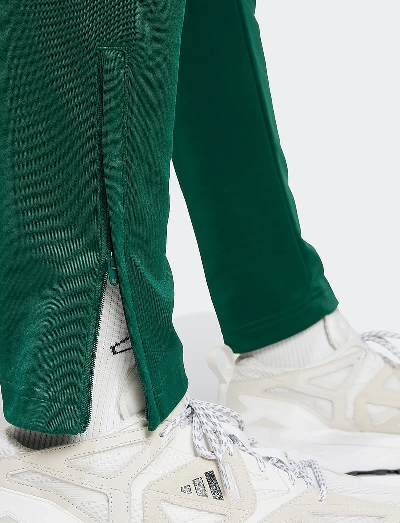 adidas Sportswear - M TIRO CB_NP PT - frjálslegar buxur - cgreen/blacar/bogold - 5