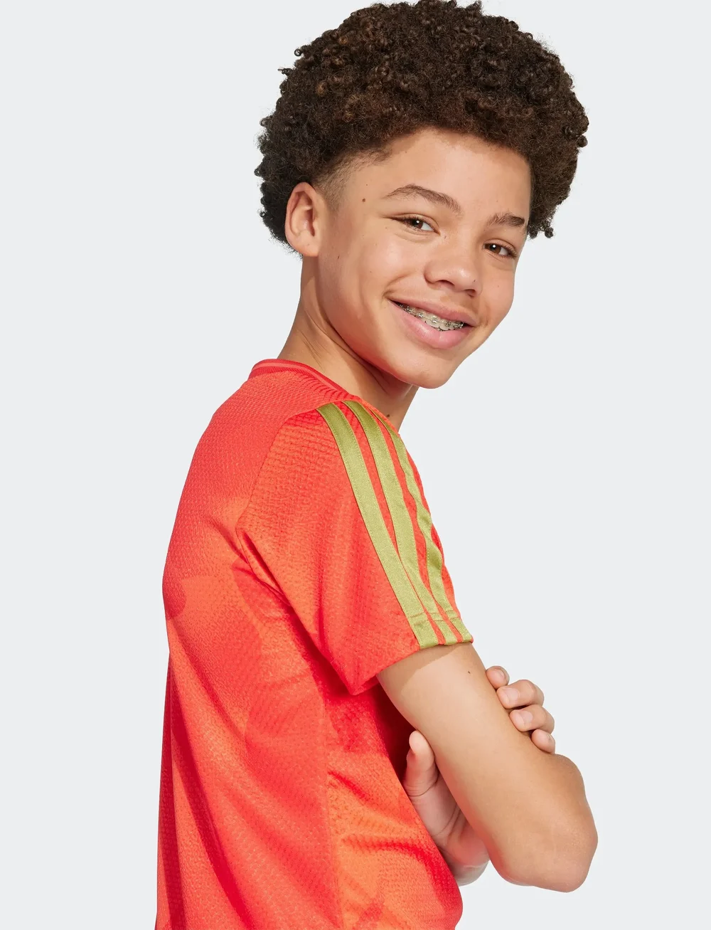 adidas Sportswear - J HOT COF TEE - sporttoppar - vivred/goldmt - 5