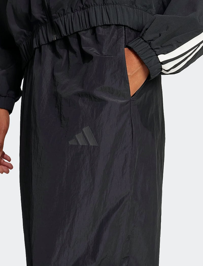 adidas Sportswear - W FI 3S WVN PT - pantalons décontractés - black - 4