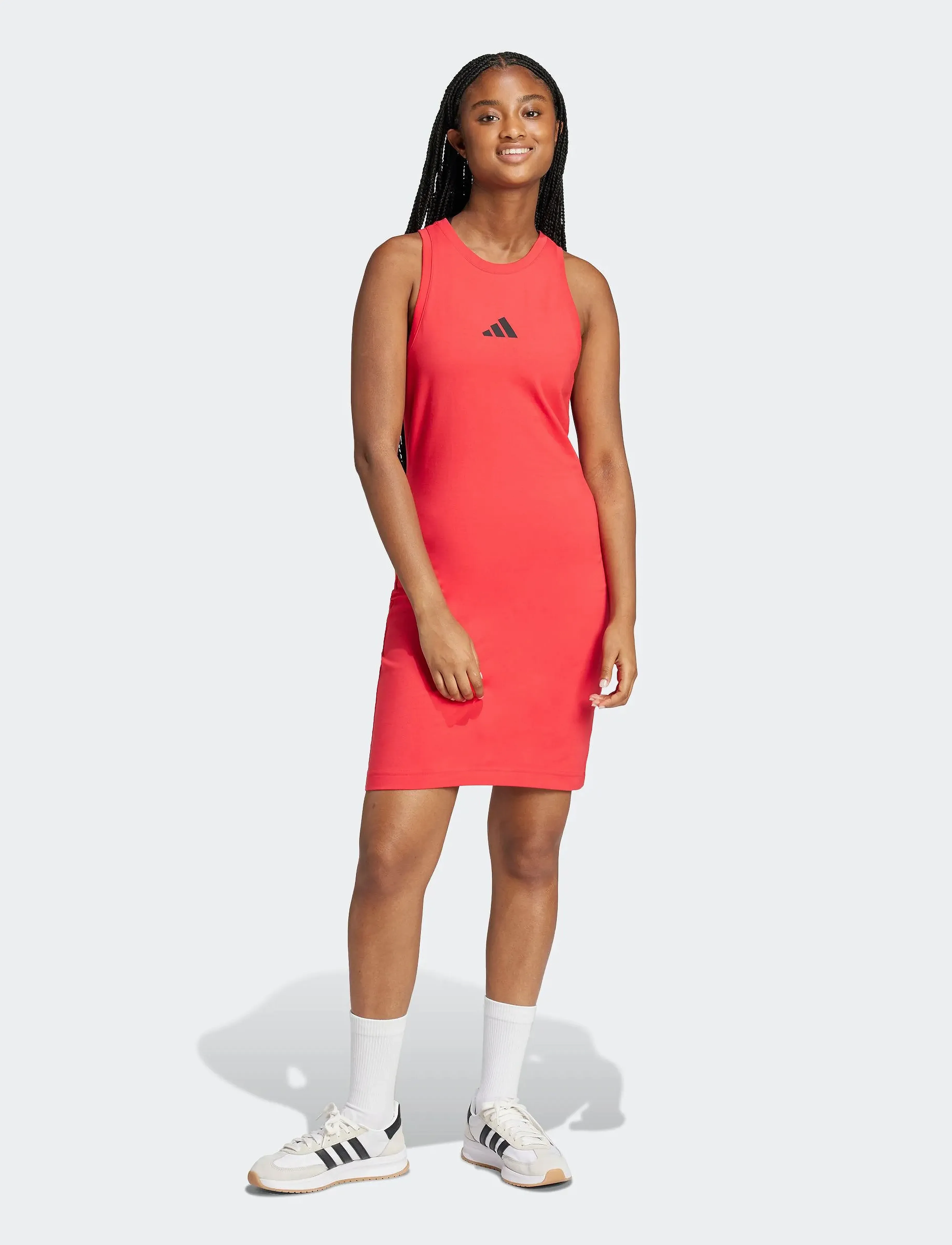 adidas Sportswear W FI SL DRESS - Kleider - PURRUB / red
