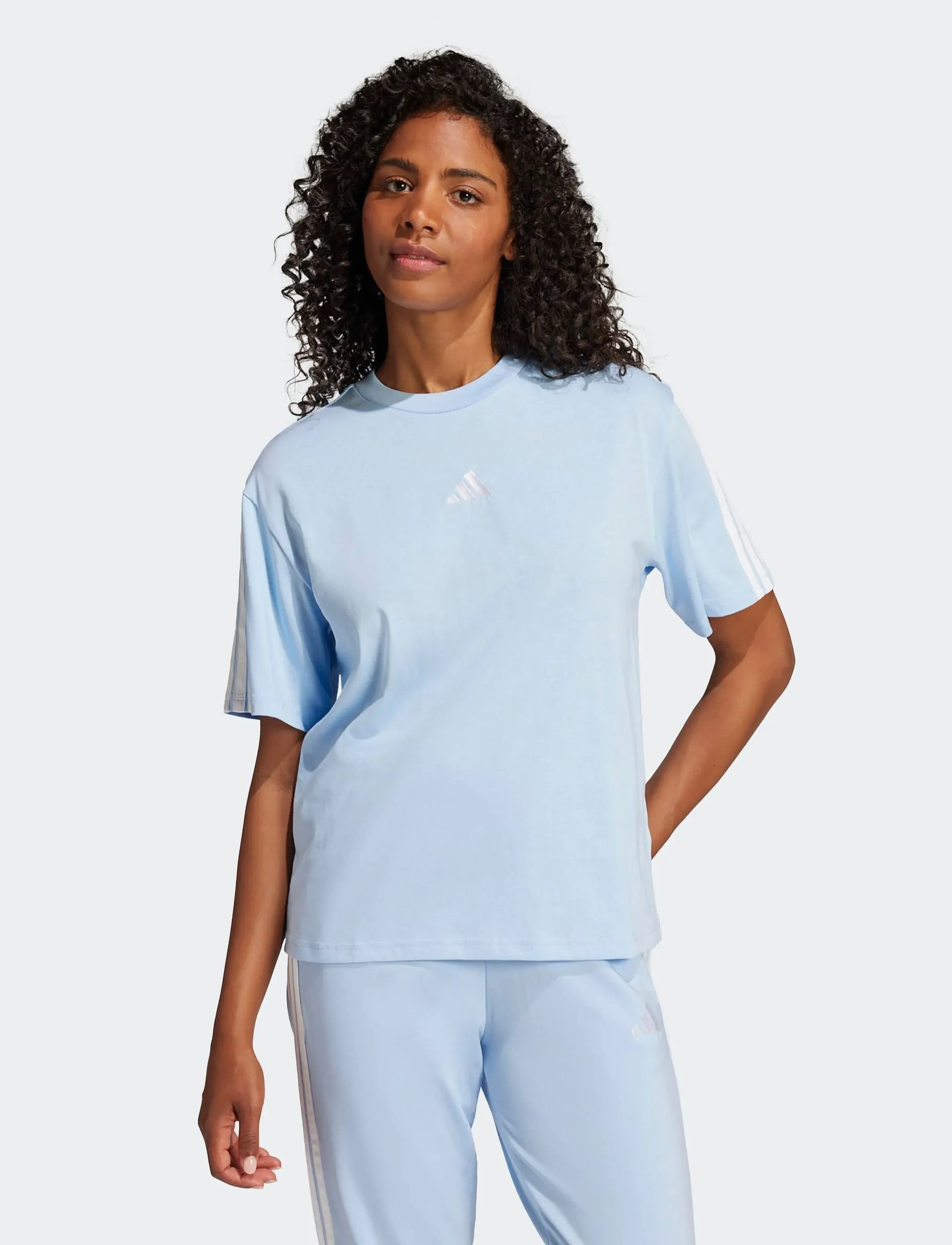 T-shirt 'ESSENTIALS 3-STRIPES BOYFRIEND' 2