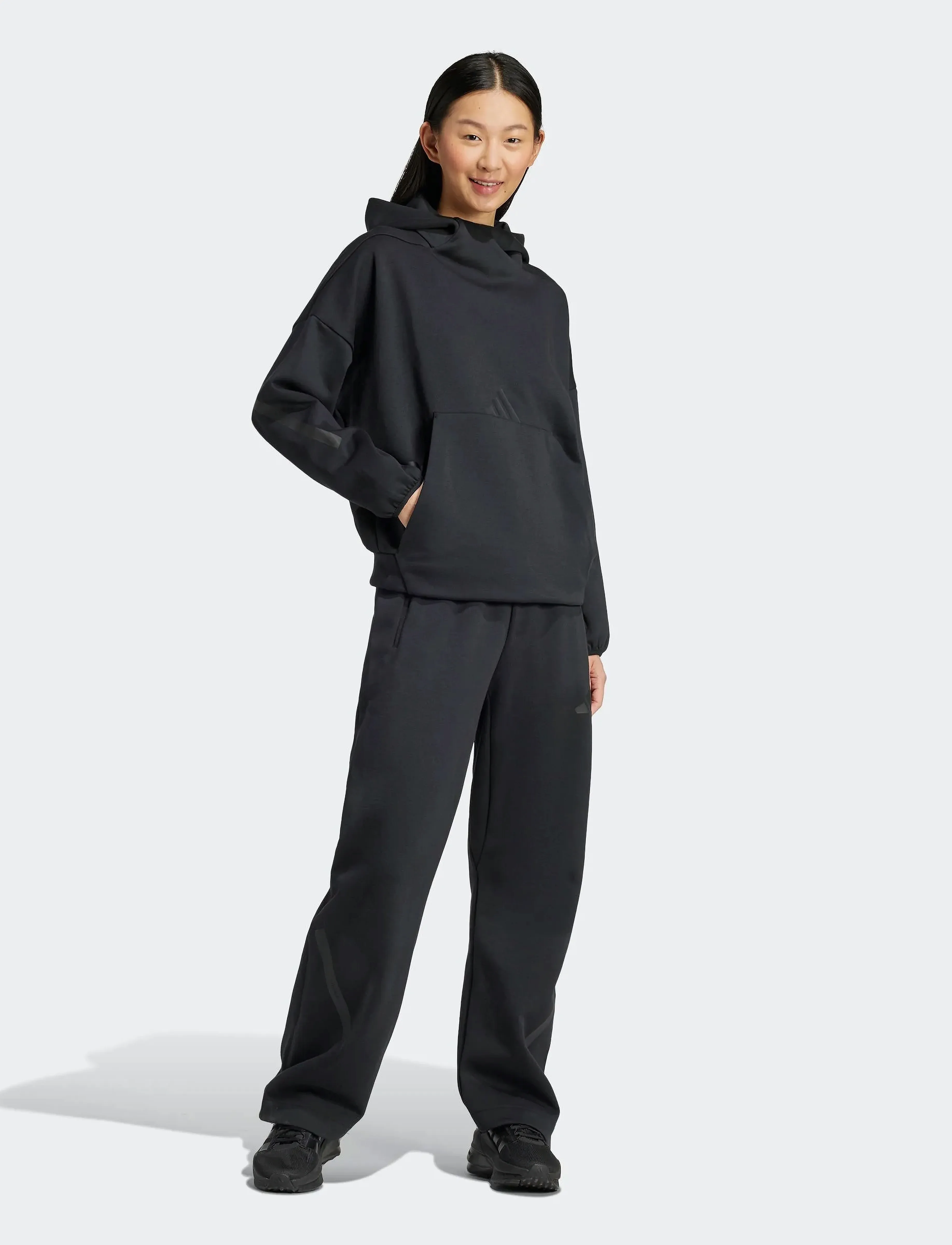 adidas Sportswear - W Z.N.E. OH HD - huvtröjor - black - 4