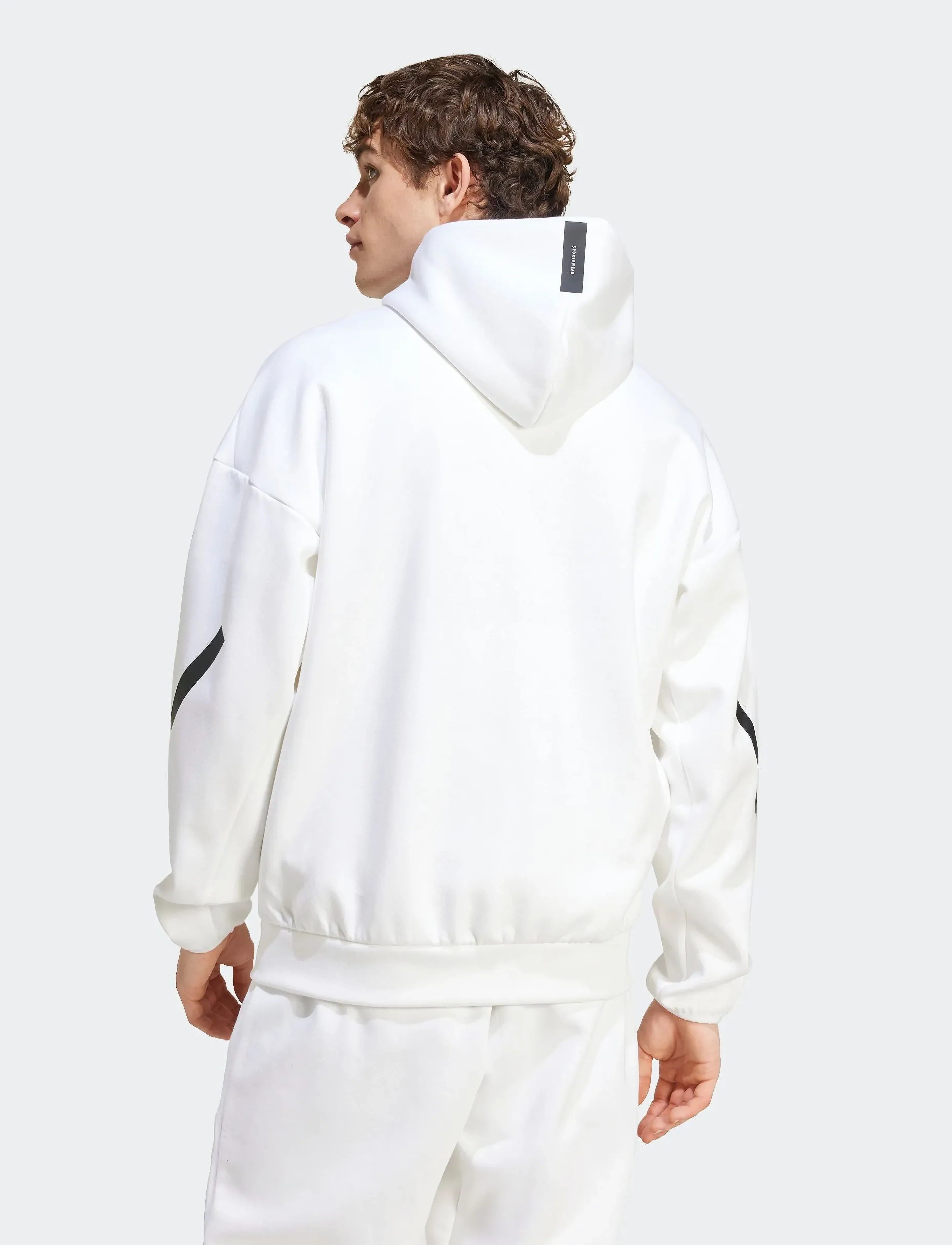 Z.N.E Hoodie 4