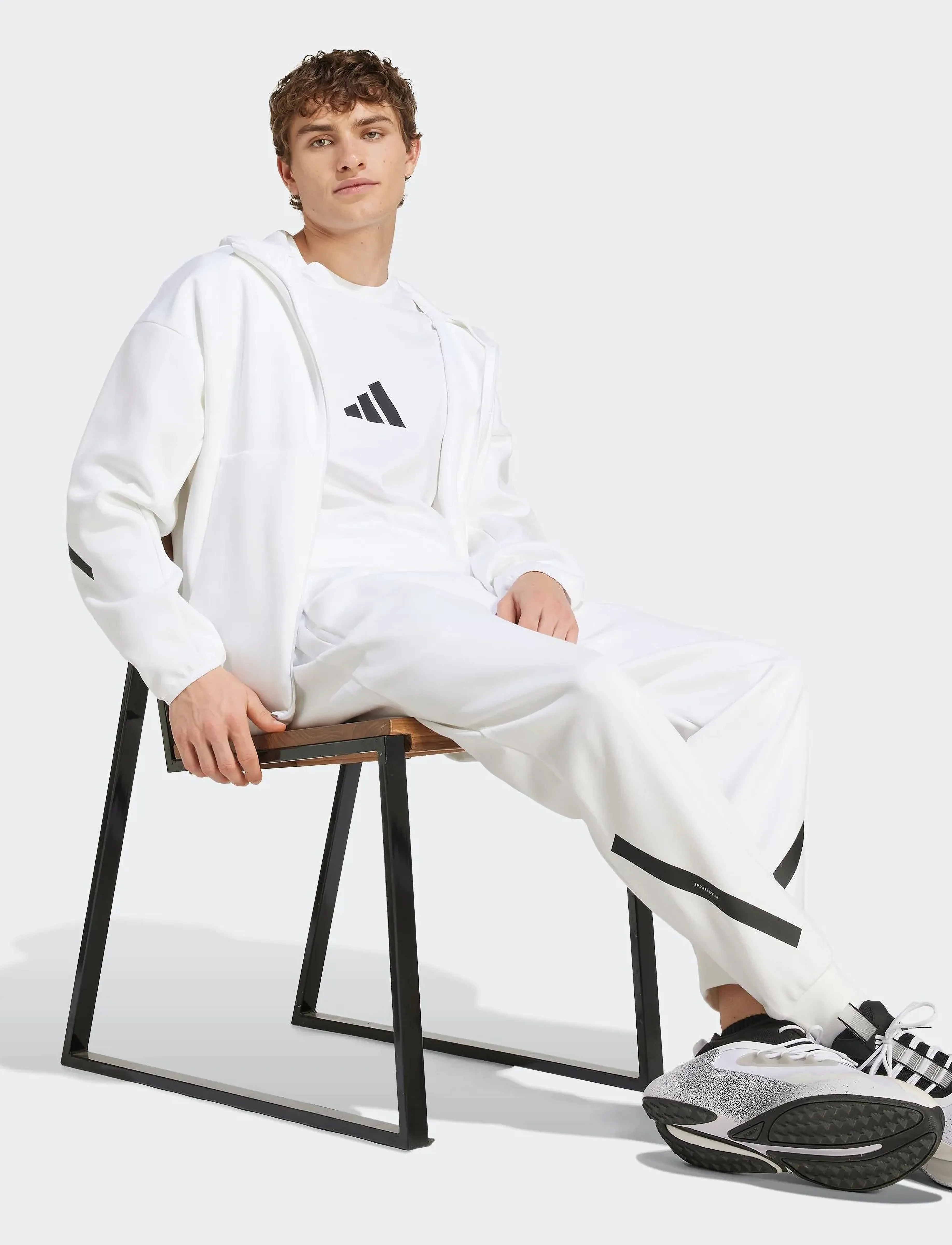 Z.N.E Hoodie 8