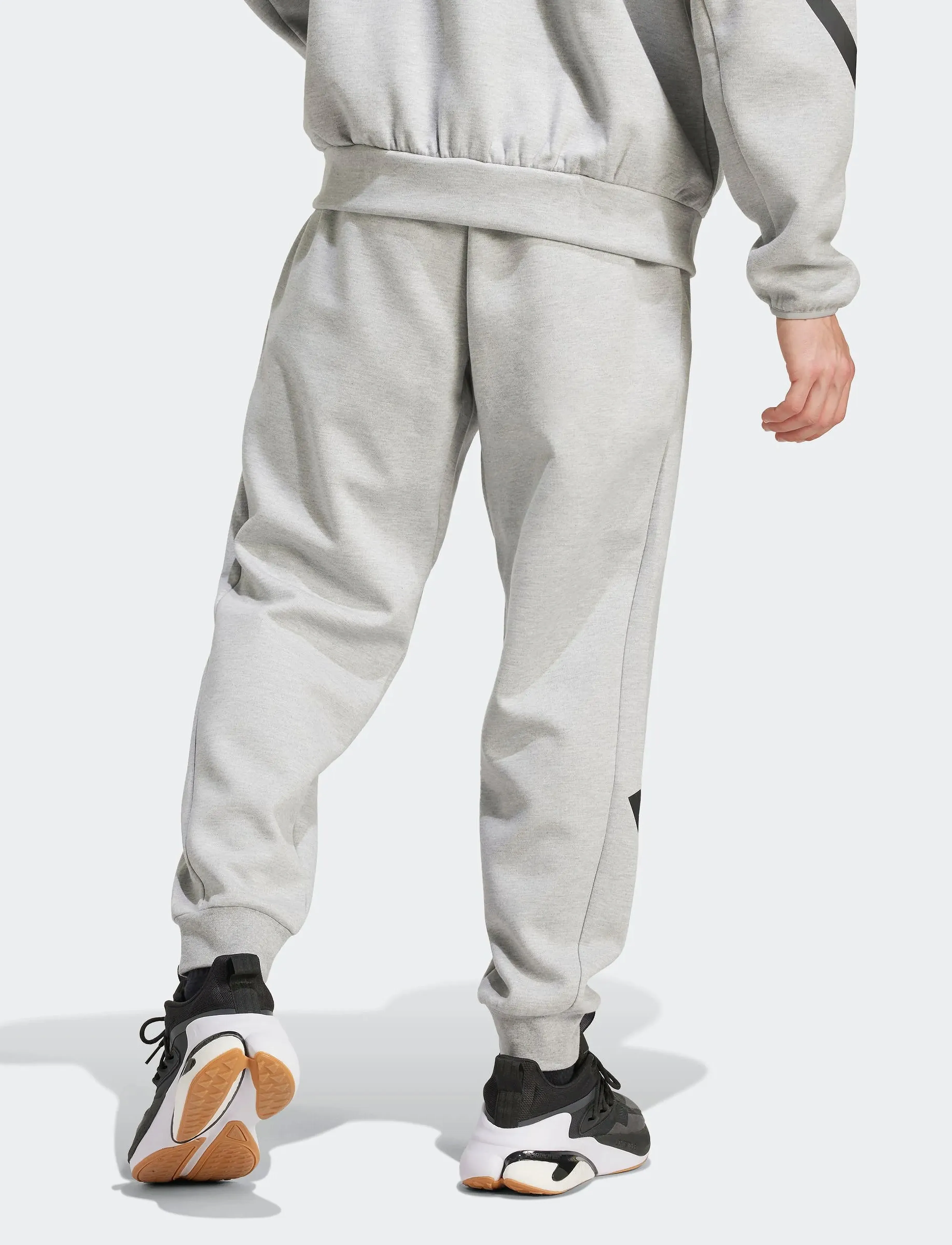 adidas Sportswear - M Z.N.E. PT - bukser - mgreyh - 4