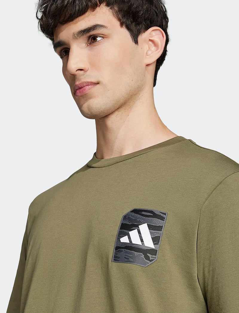 adidas Sportswear - M C CAMO WV TEE - olistr - 3