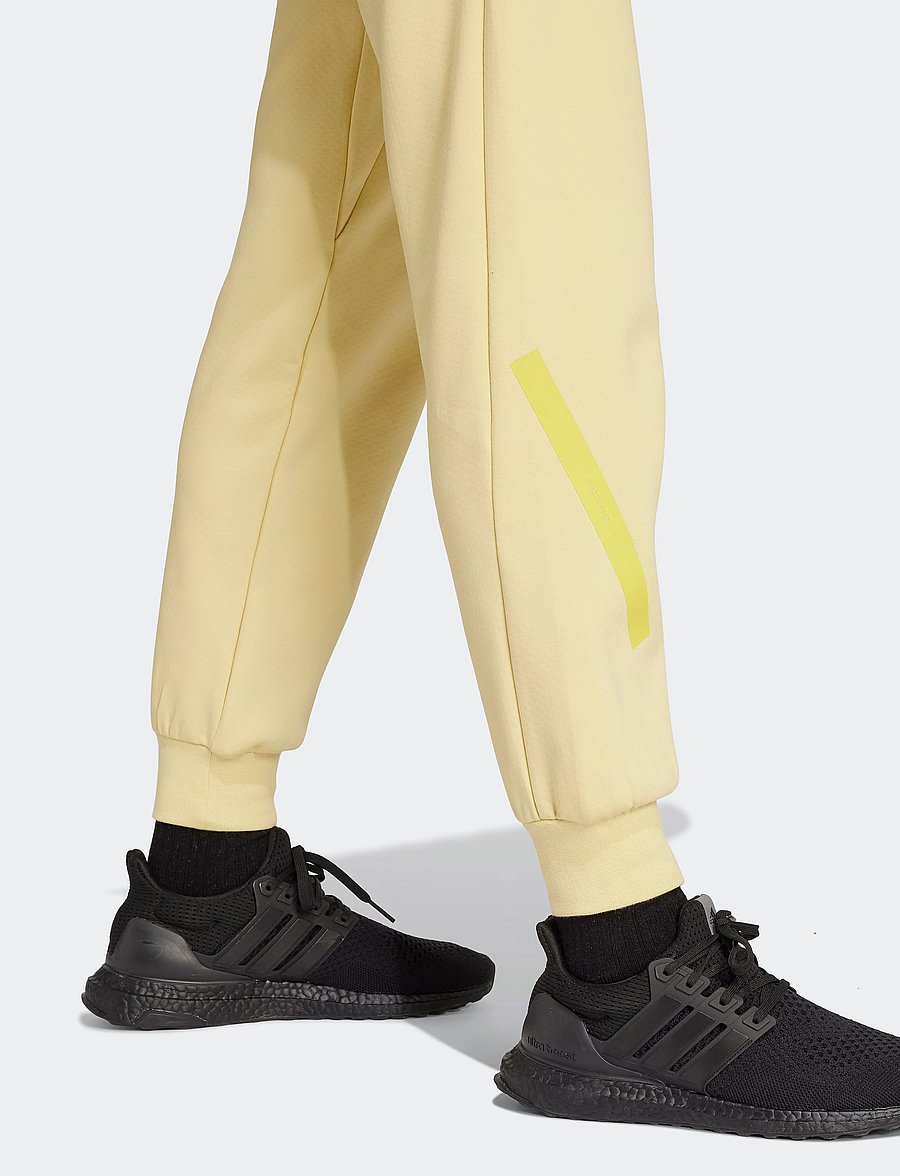 adidas Sportswear - W Z.N.E. PT - training pants - powyel - 3