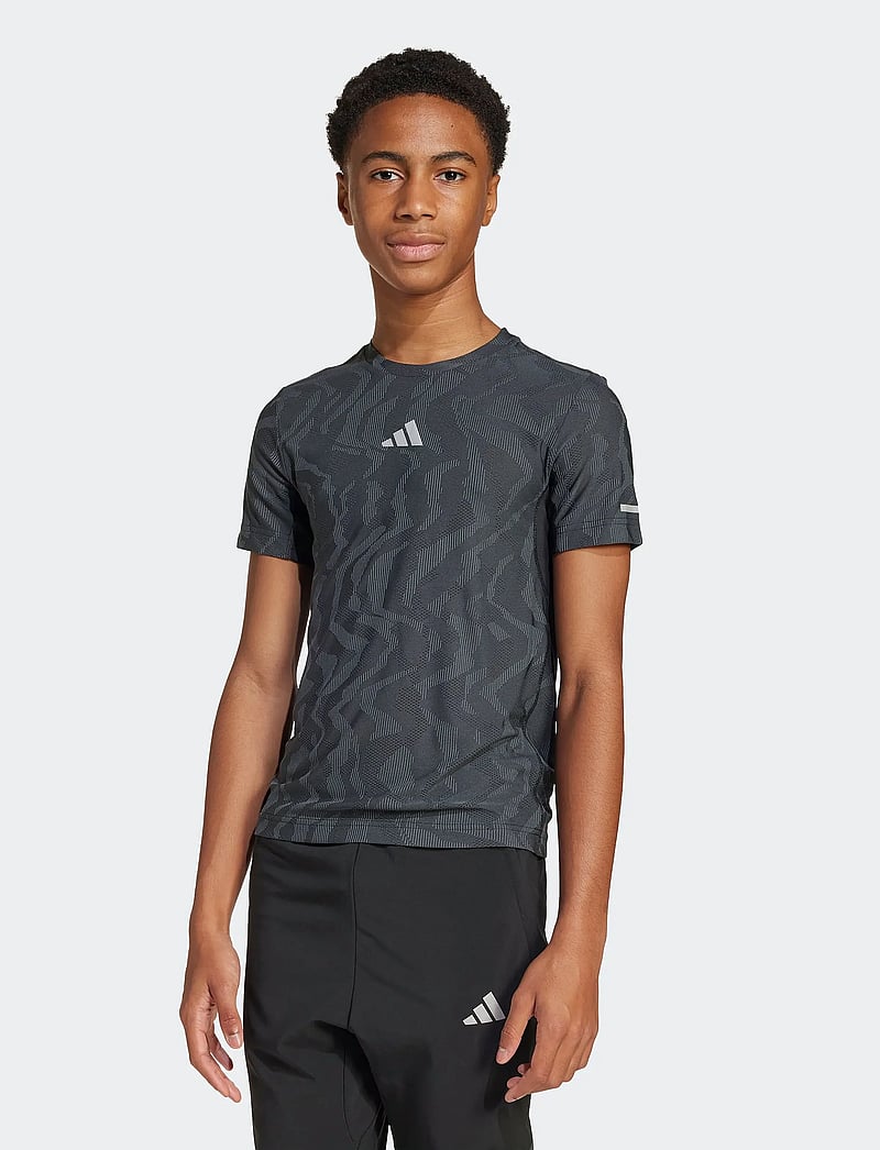 adidas Sportswear - J PP TEE - sporta topi - black/refsil - 0