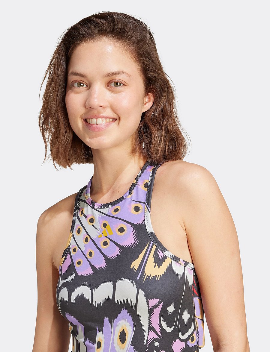 adidas Sportswear - FARM PRM DRESS - kleider & röcke - black/prepur/lusred - 2