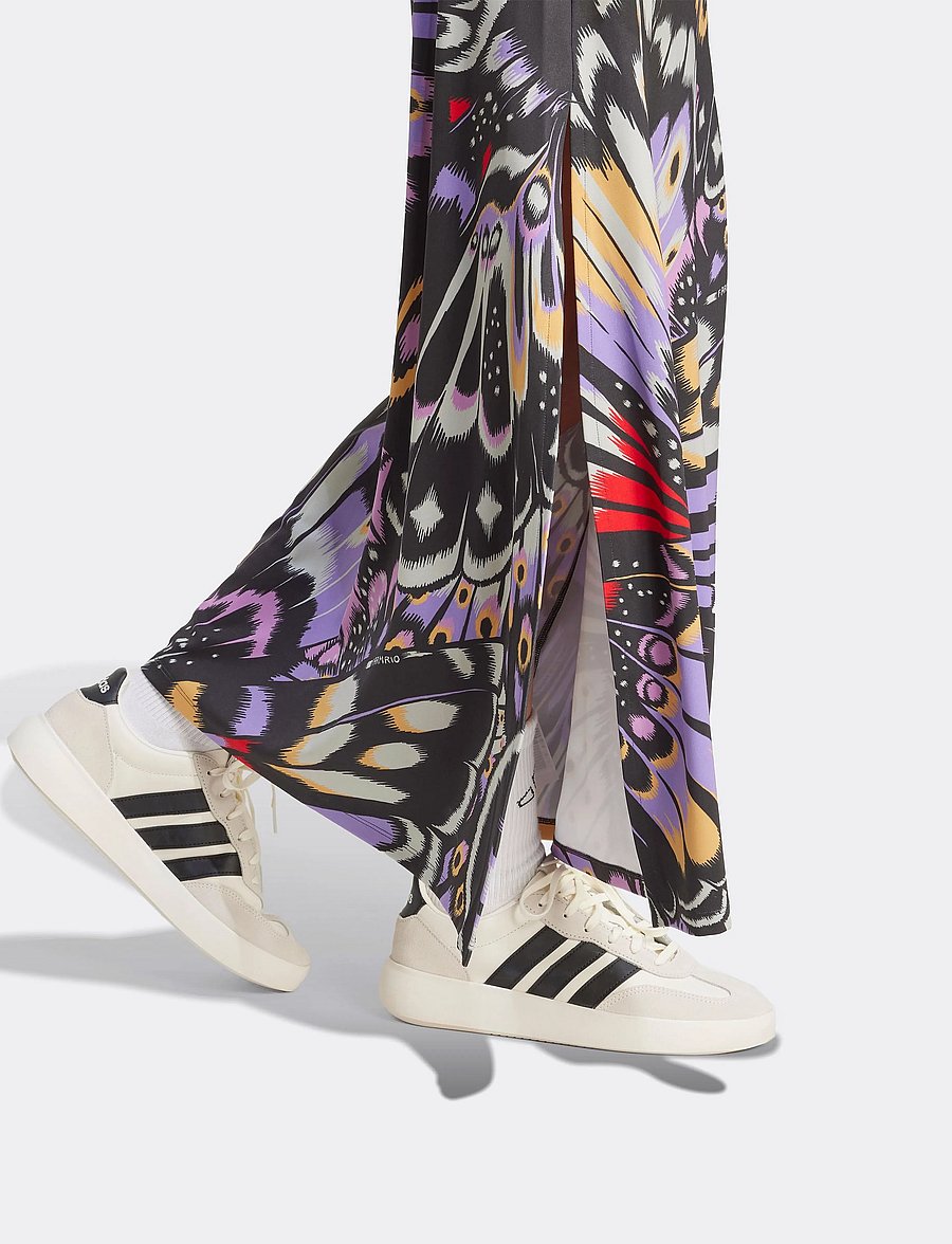 adidas Sportswear - FARM PRM DRESS - kleider & röcke - black/prepur/lusred - 3