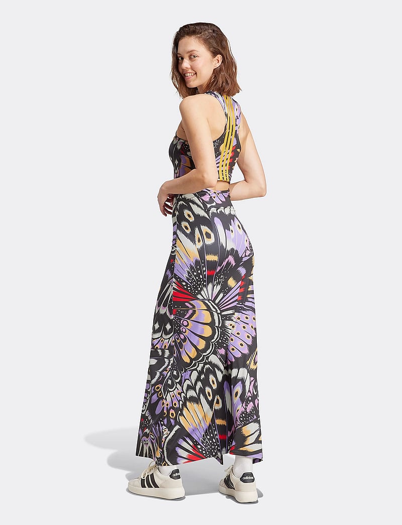 adidas Sportswear - FARM PRM DRESS - klänningar & kjolar - black/prepur/lusred - 5