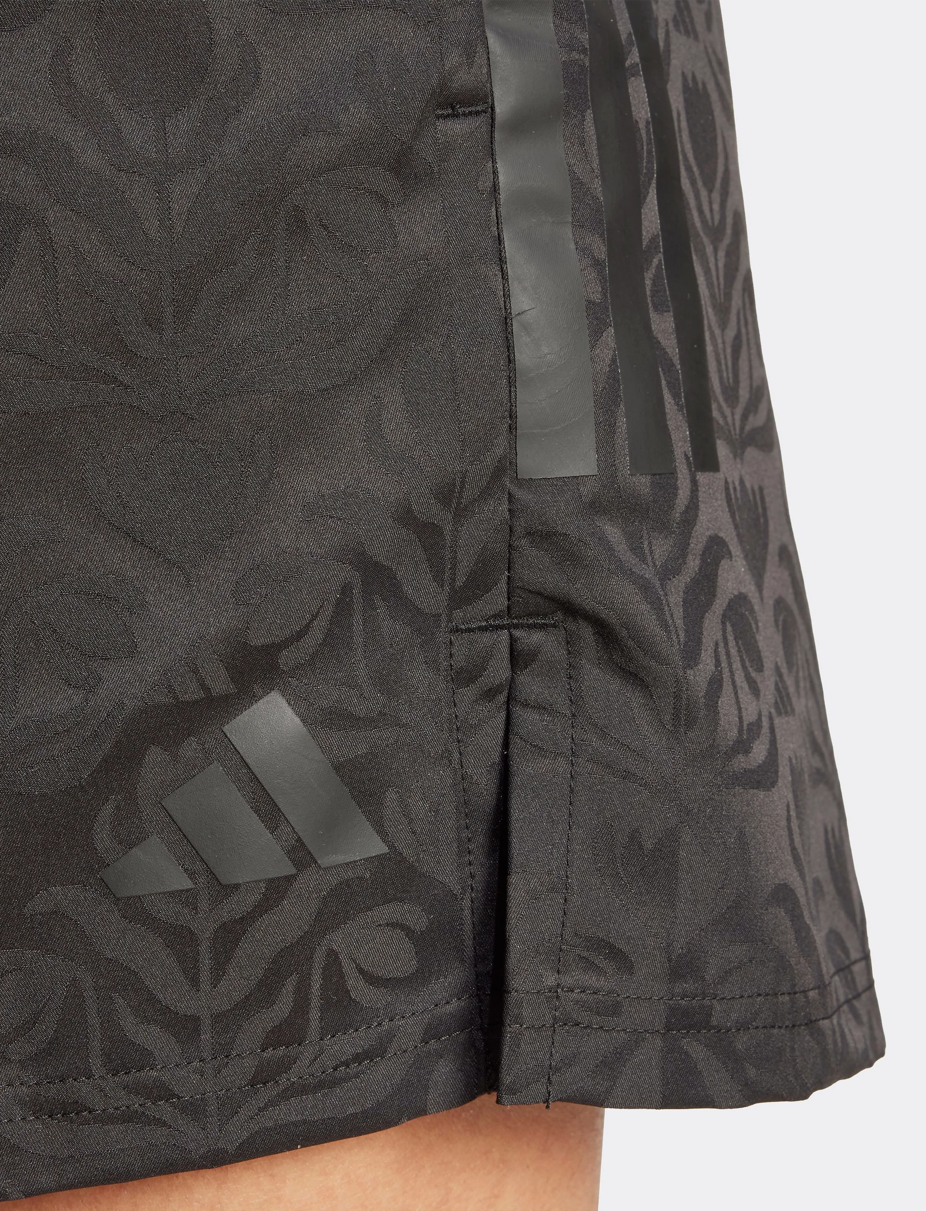 adidas Sportswear - W TIRO Q3 SH - shorts - black - 5
