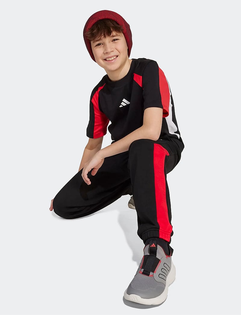 adidas Sportswear - J CB T - kurzärmelig - black/purrub/white - 3