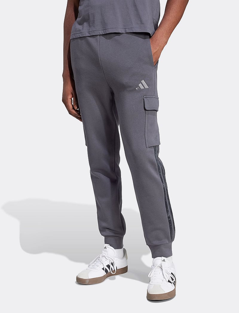 adidas Sportswear - M SEA AOP PT - sweatpants - gresix/multco/white - 5