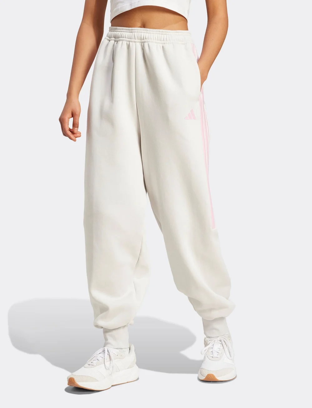 adidas Sportswear - W TIRO FL PT - joggebukser - greone/trupnk - 5