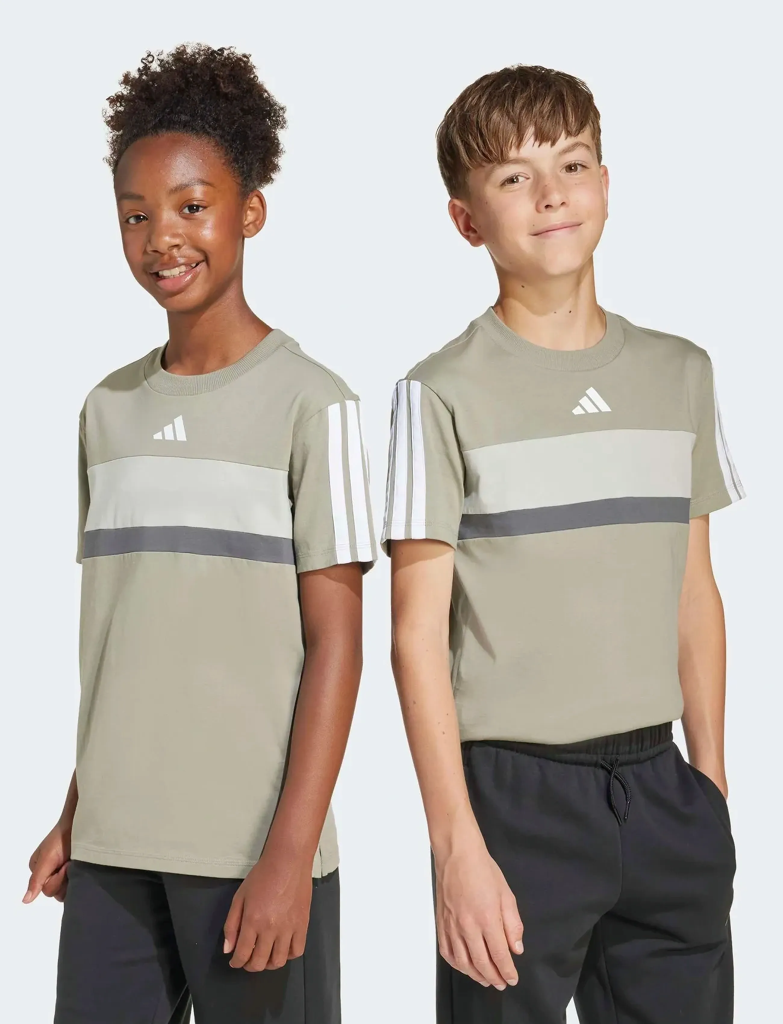 adidas Sportswear - J 3S TIB T - kortærmede t-shirts - silpeb/metgry/gresix - 5