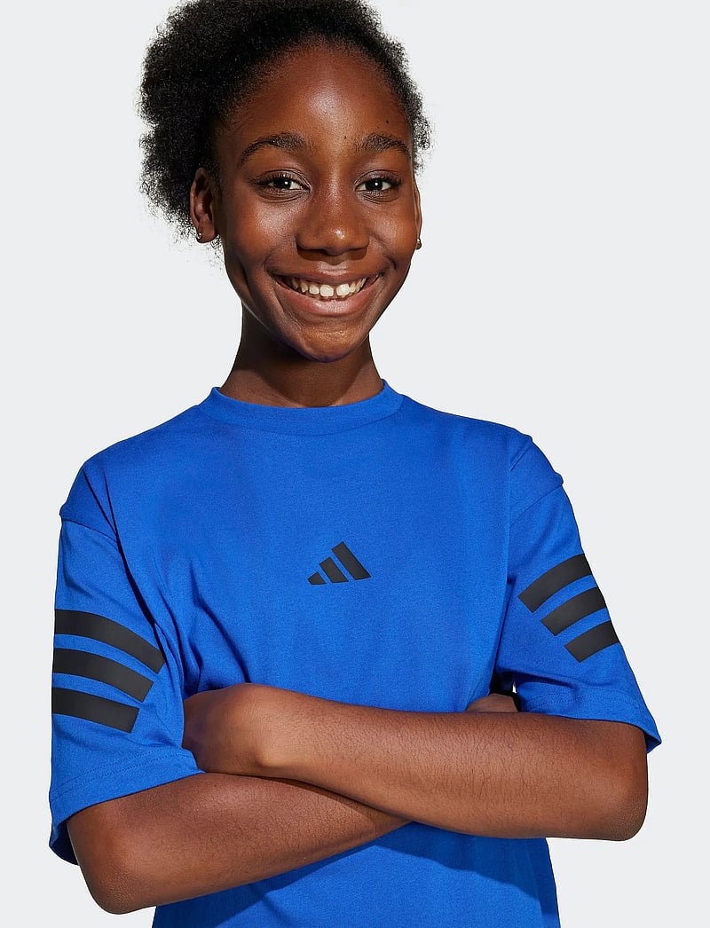 adidas Sportswear - J FI 3S T - kortærmede t-shirts - royblu/black - 3