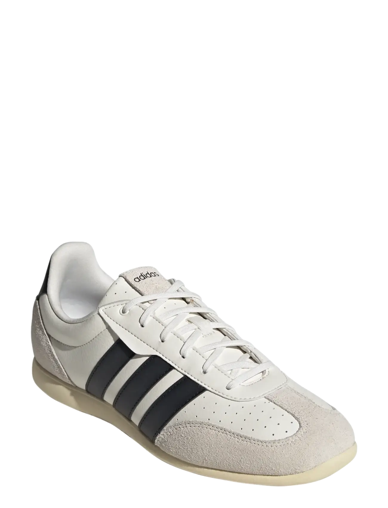 adidas Sportswear BARREDA LO - Jalanõud - CWHITE/CBLACK/WARVAN / white