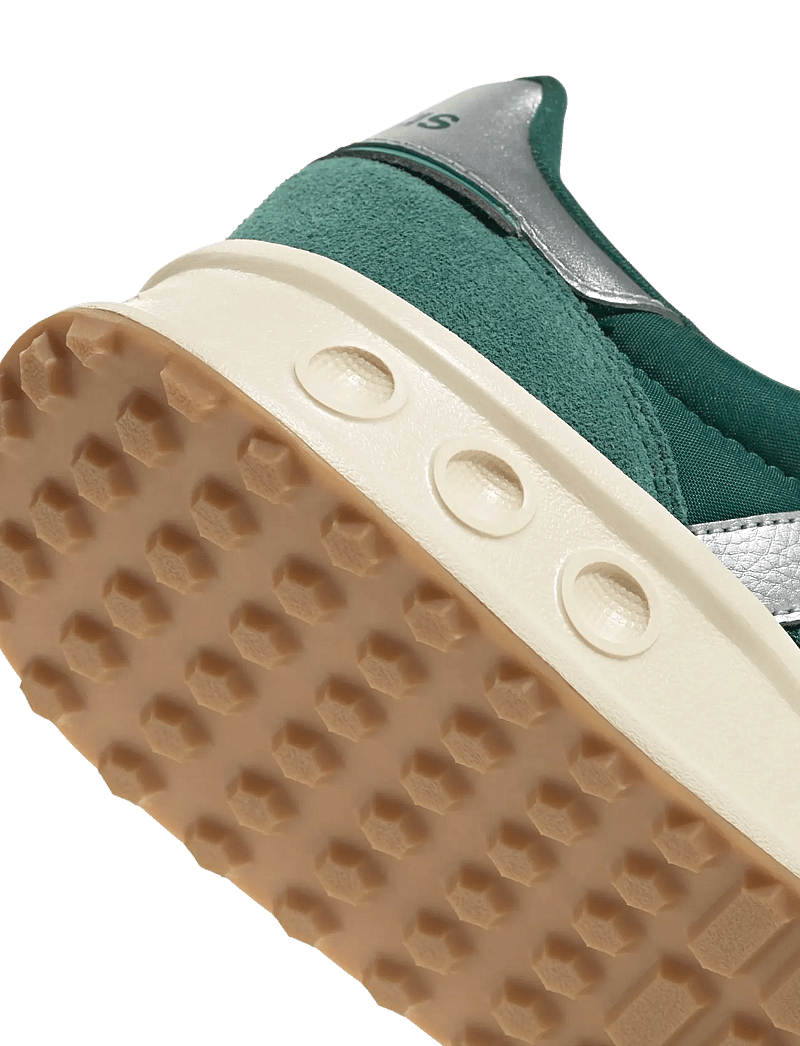 adidas Sportswear - RUN 84 - niedriger schnitt - cgreen/silvmt/warvan - 5