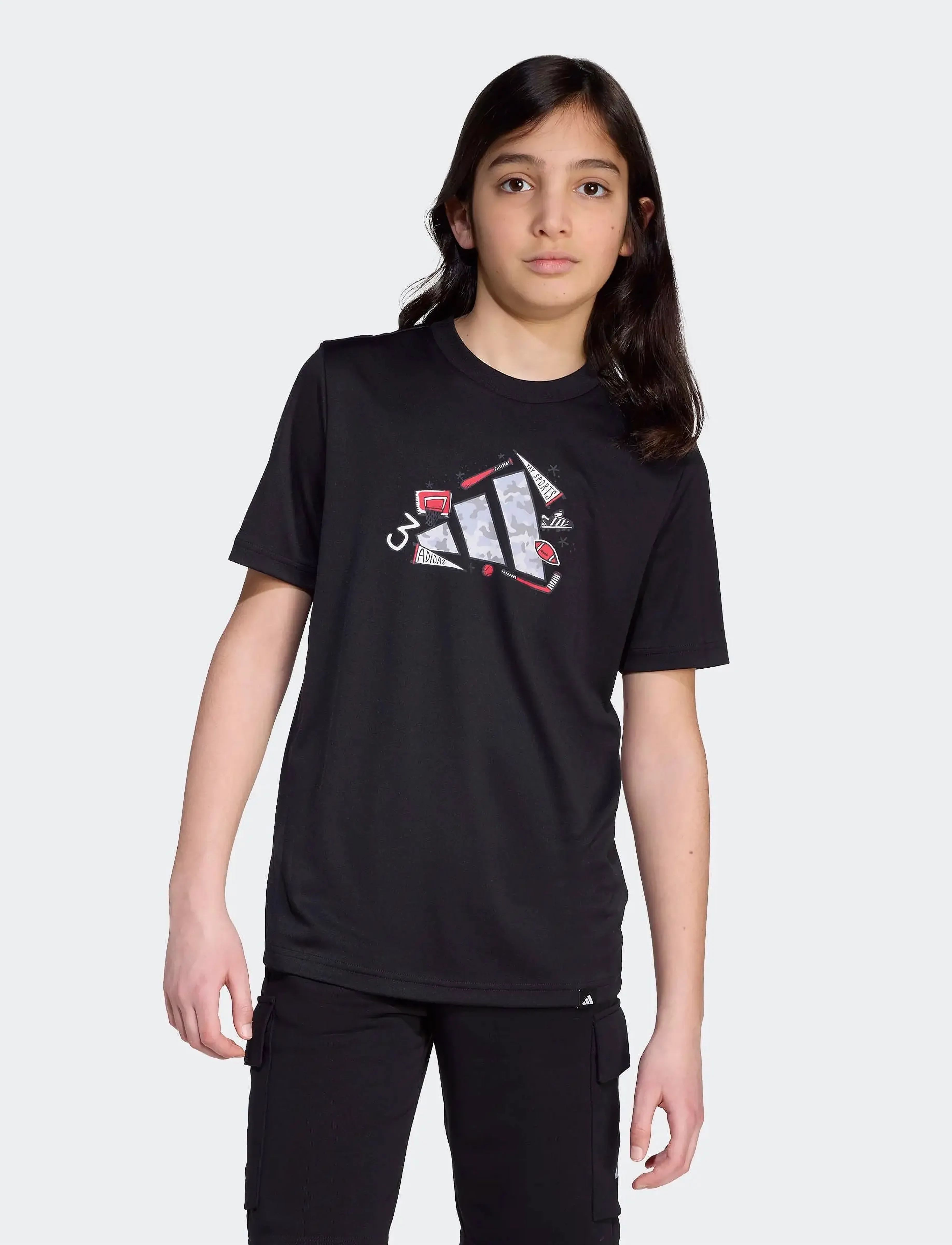 adidas Sportswear J Camo Train T, 140, T-shirts, Schwarz - Short-sleeved, Kinder