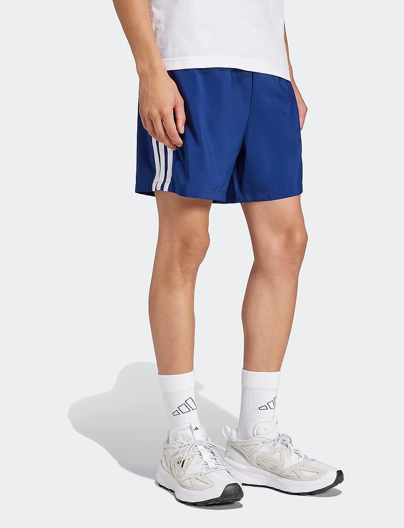 adidas Sportswear - M 3S CHELSEA B - hosen - dkblue/white - 0