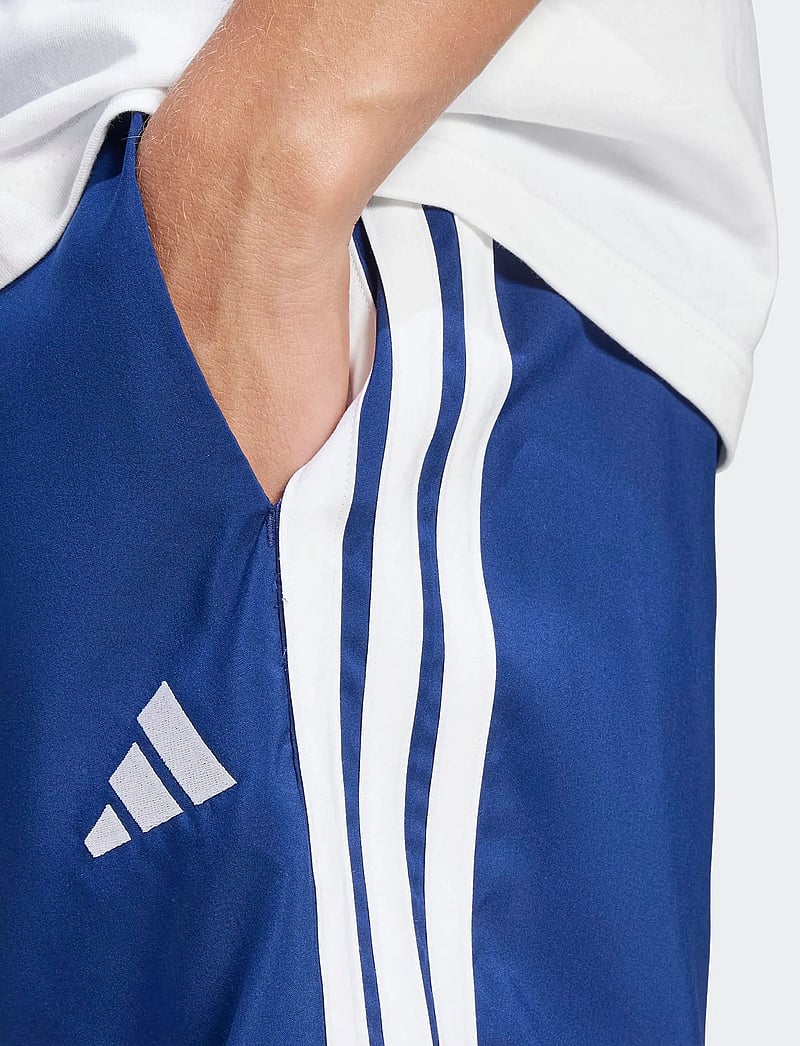 adidas Sportswear - M 3S CHELSEA B - hosen - dkblue/white - 5