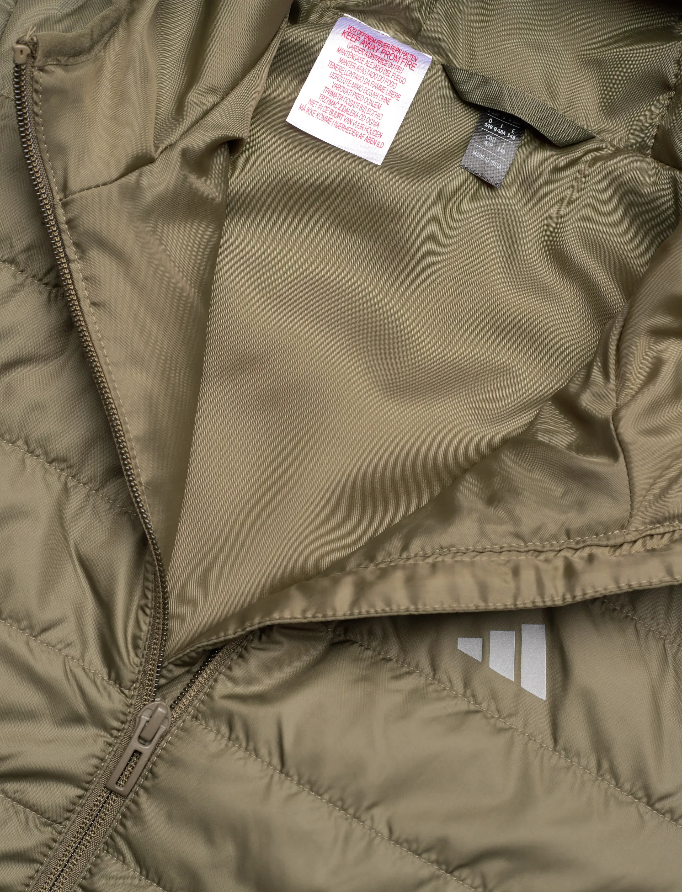 adidas Sportswear - J ESS L PAD JKT - isolerede jakker - olistr/refsil - 2