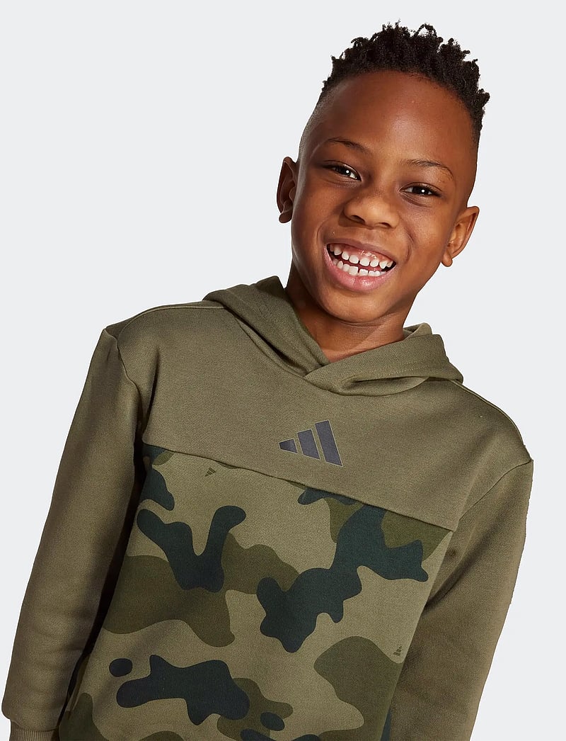 adidas Sportswear - LK CAMO FL SET - džemperi ar kapuci - olistr/white - 3