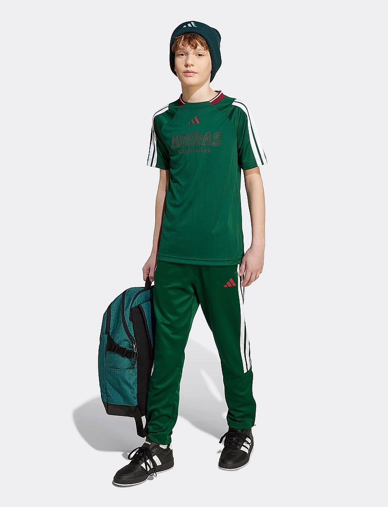 adidas Sportswear - J HOT TEE - sporttoppar - drkgrn/white/cburgu - 0