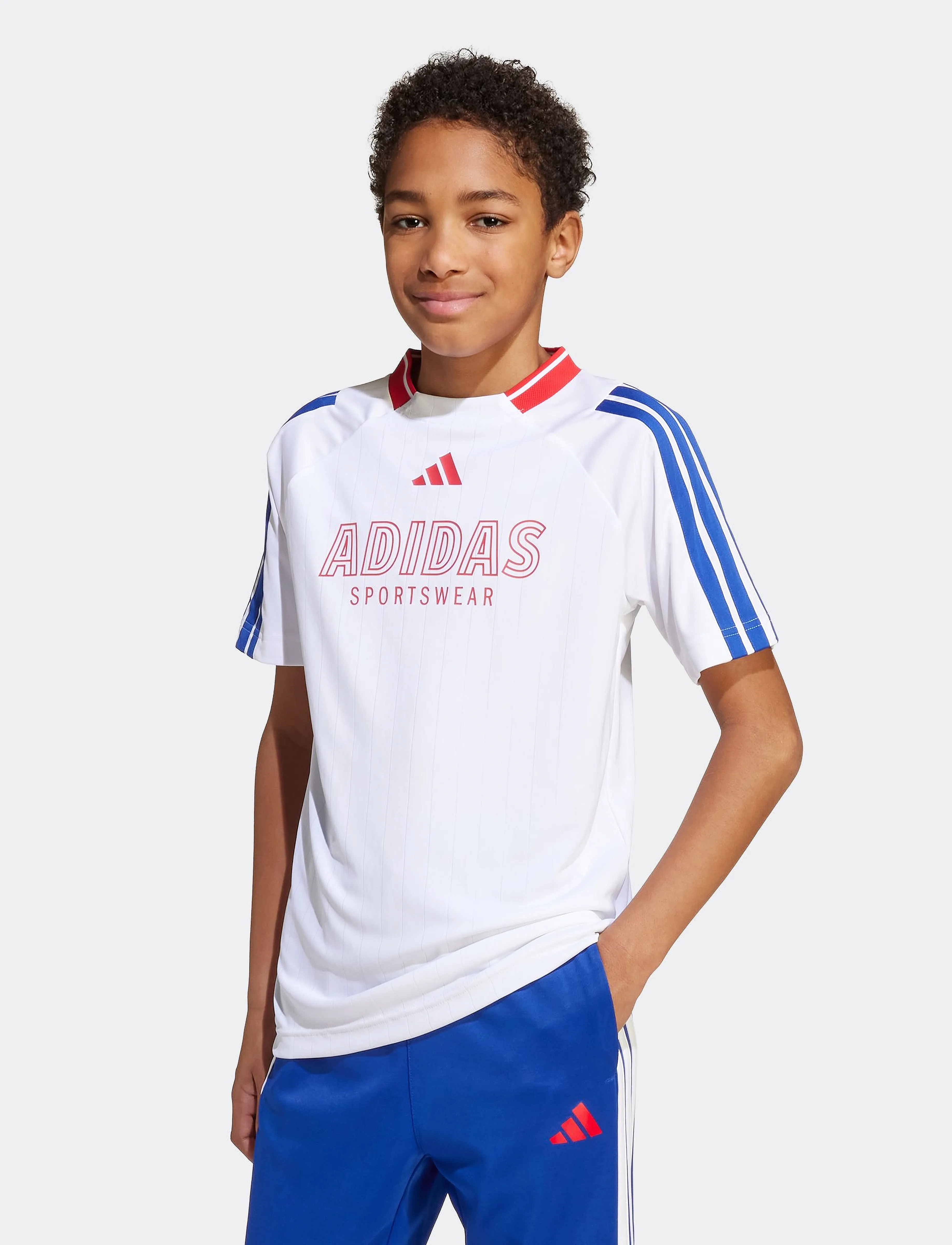 adidas Sportswear - J HOT TEE - sportstoppe - white/selubl/purrub - 2