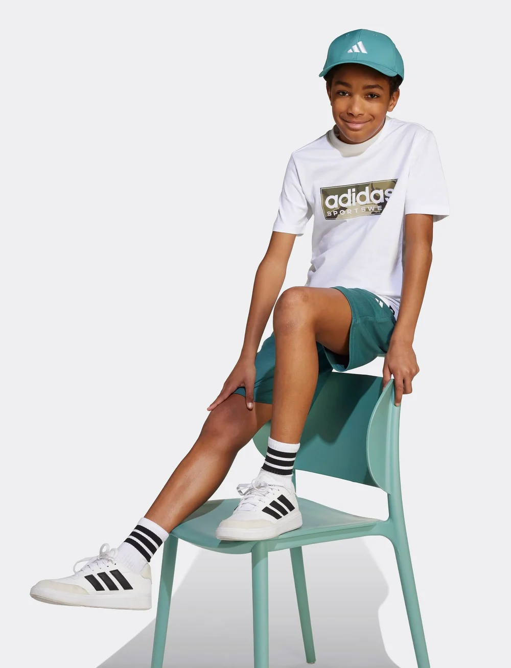 adidas Sportswear - B CAMO LIN - kortærmede t-shirts - white - 4