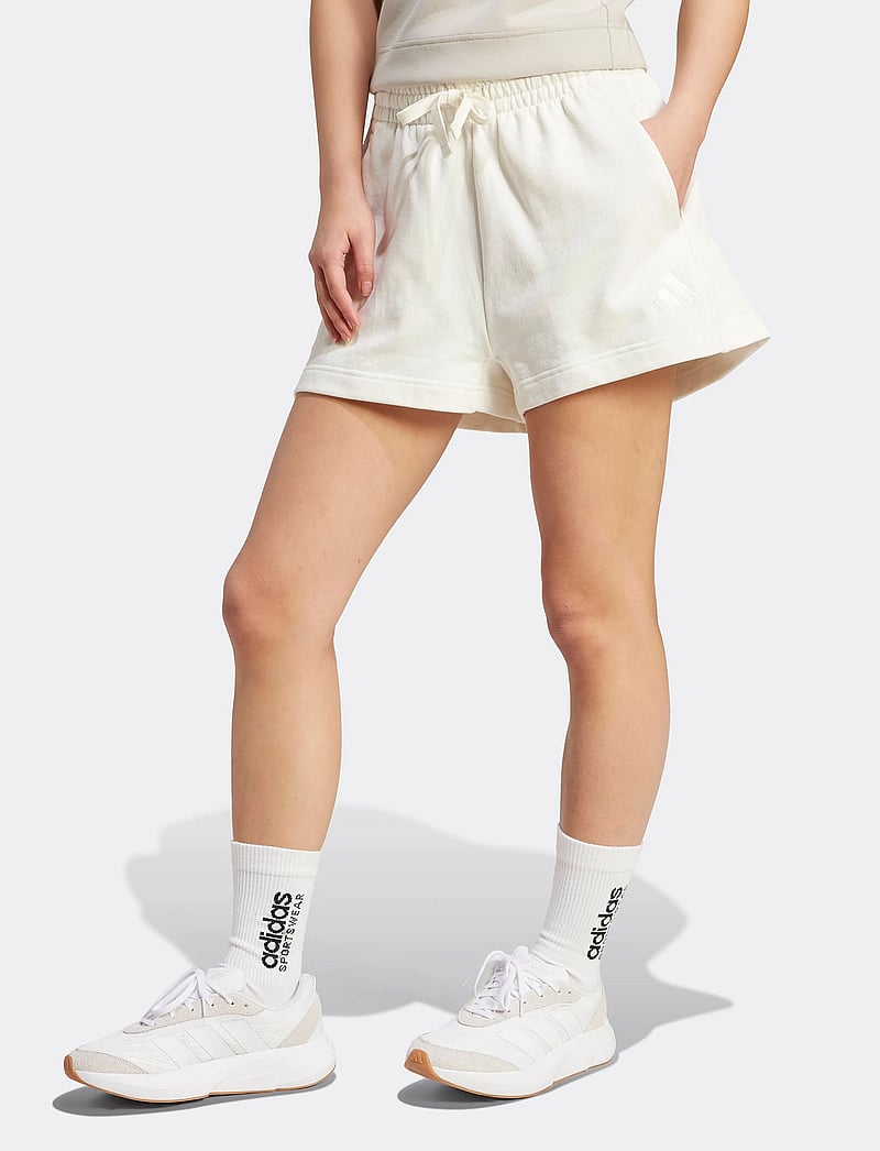 adidas Sportswear - W ALL SZN FT SH - freizeit shorts - owhite - 5