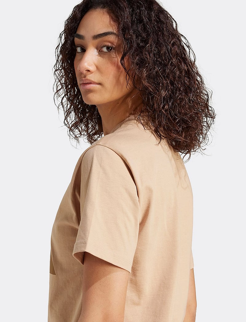 adidas Sportswear - W BL SJ T - t-shirts - warsan/brndes - 4