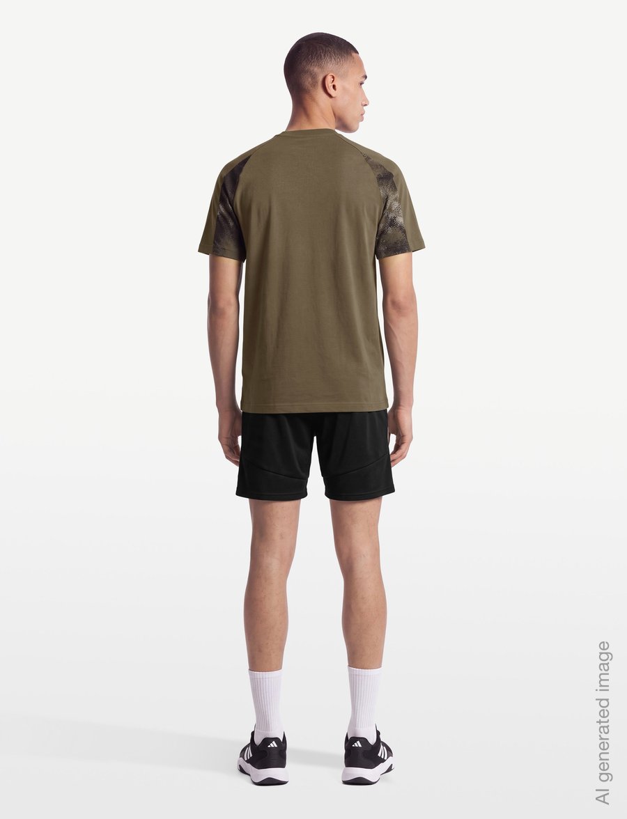 adidas Sportswear - M CAMO PRINT TE - oberteile & t-shirts - olistr/multco - 4