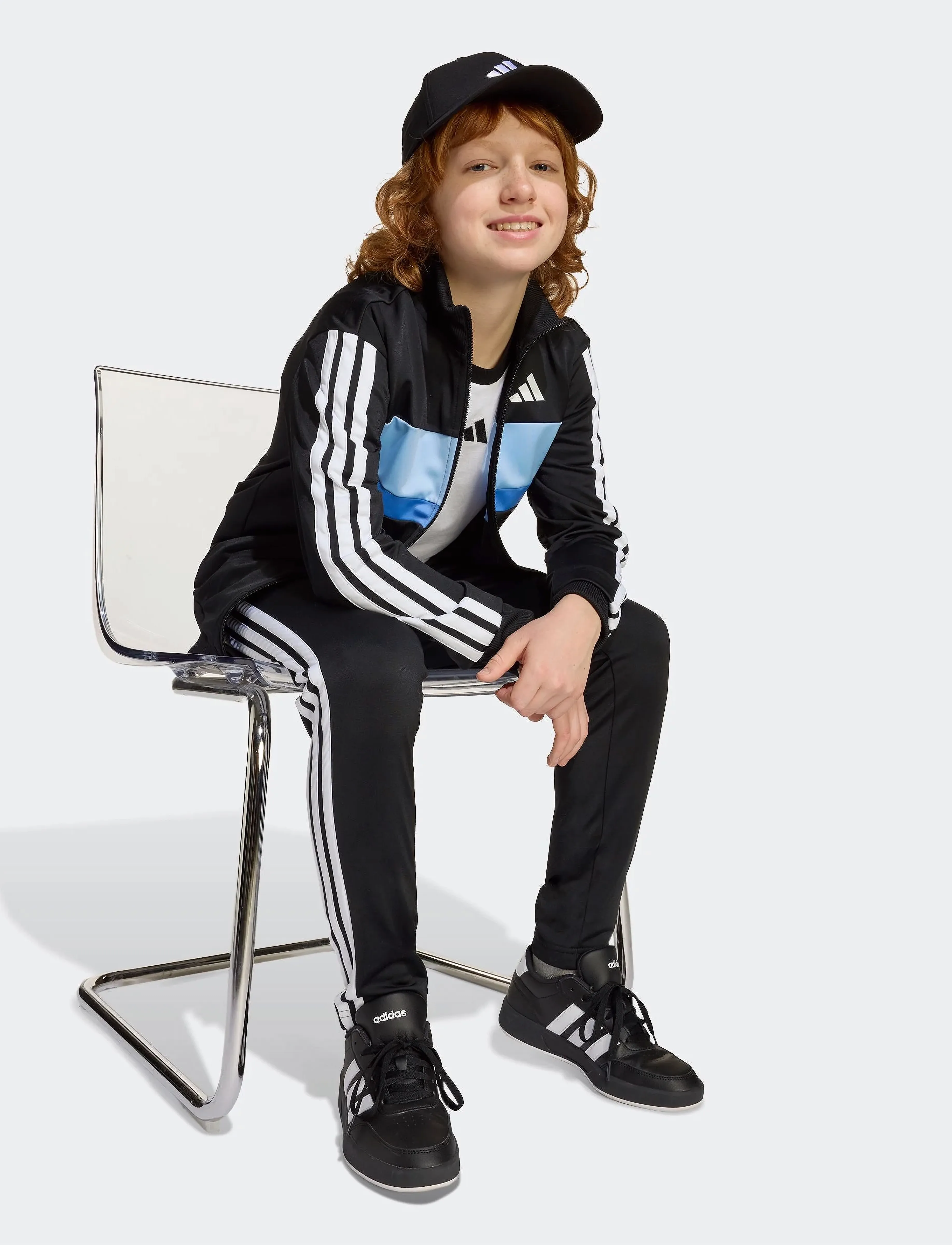adidas Sportswear J 3S TIBERIO TS - Set - BLACK/GLOBLU/BLUFUS/W / black